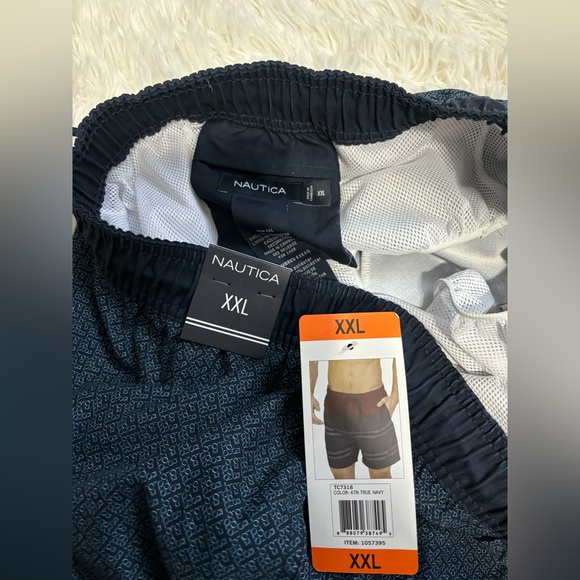 Nautica Swim Trunks XXL - Picture 3 of 3